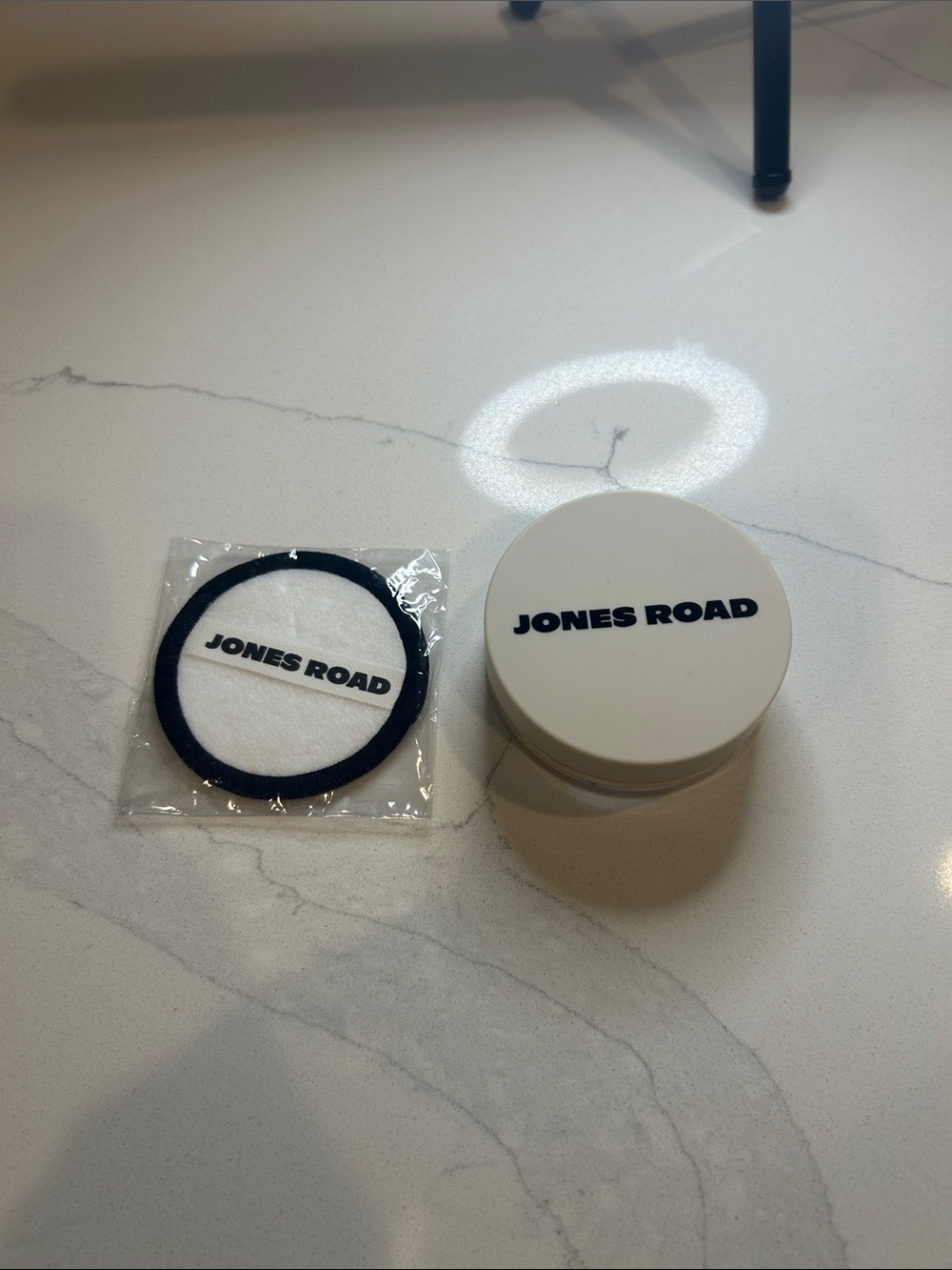 Jones Road Tinted Face Powder light shade new never used inside piece is missing